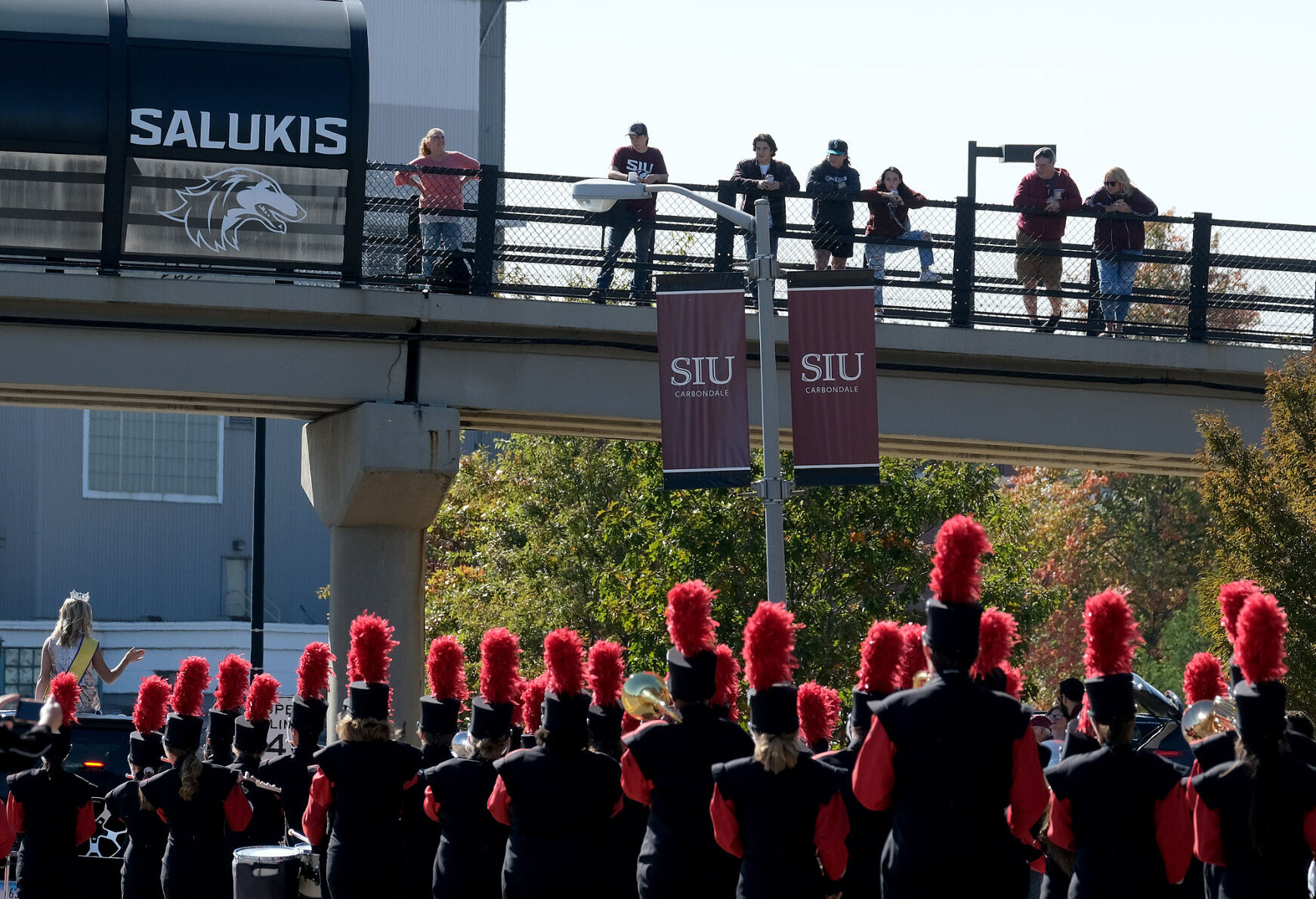 101622-nws-siu-homecoming-03.jpg